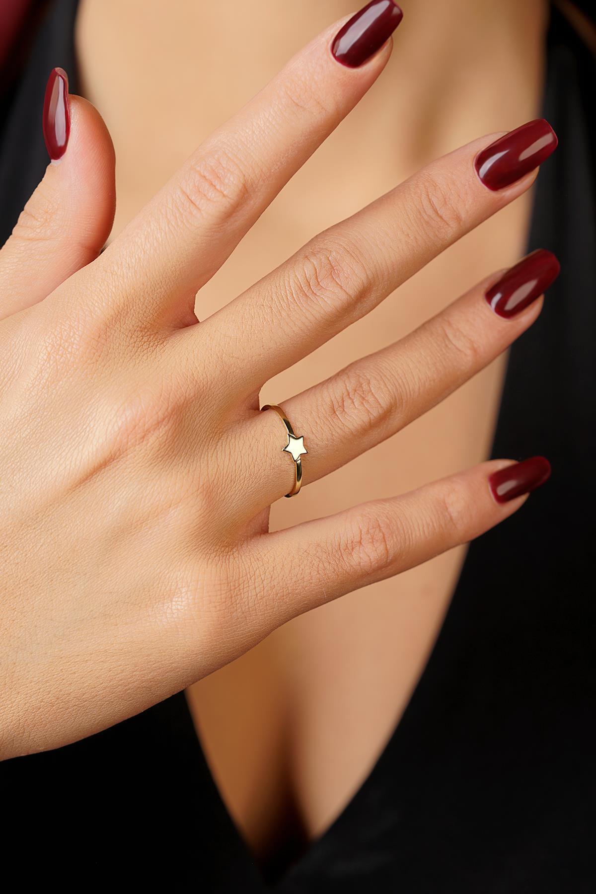 14 Ayar Altın Star Yüzük - Fiyonk Kuyumculuk