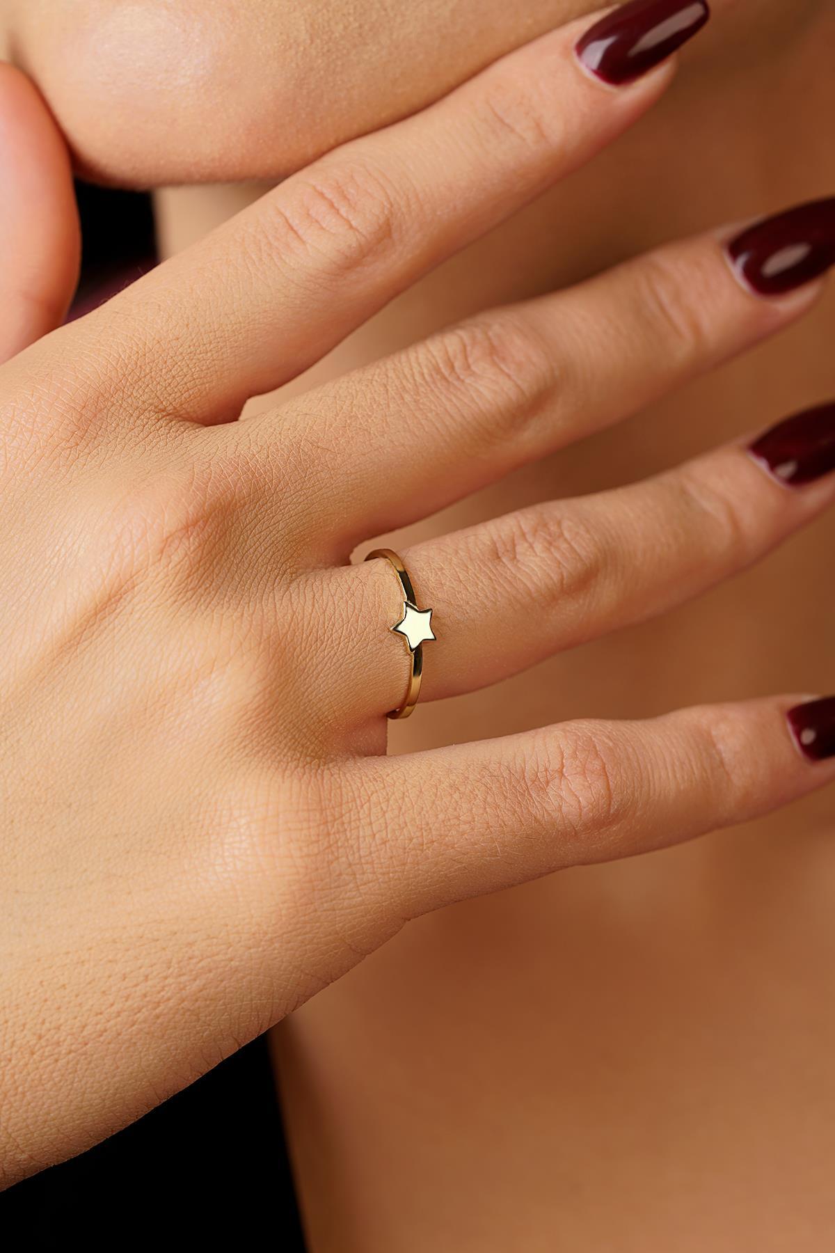 14 Ayar Altın Star Yüzük - Fiyonk Kuyumculuk (1)