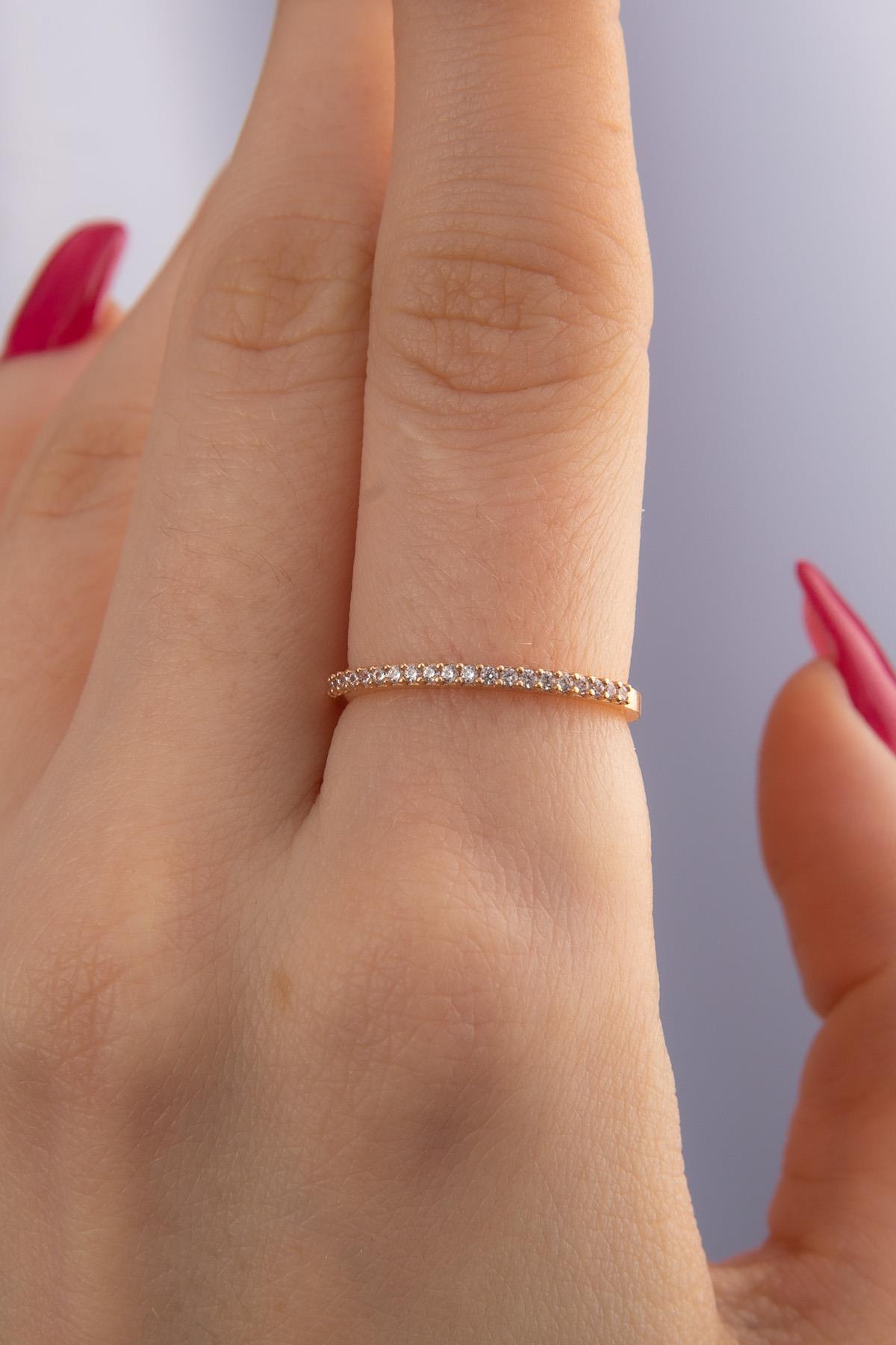 14 Ayar Altın Taş Sıralı Yüzük - Fiyonk Kuyumculuk (1)