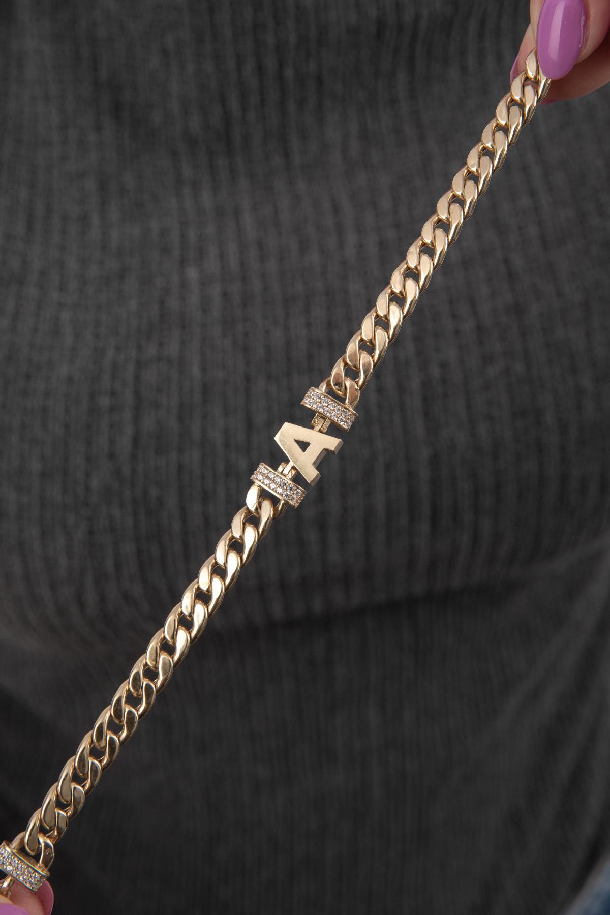 14 Ayar Altın Taşlı A Harfli Gurmet Bileklik - Fiyonk Kuyumculuk (1)