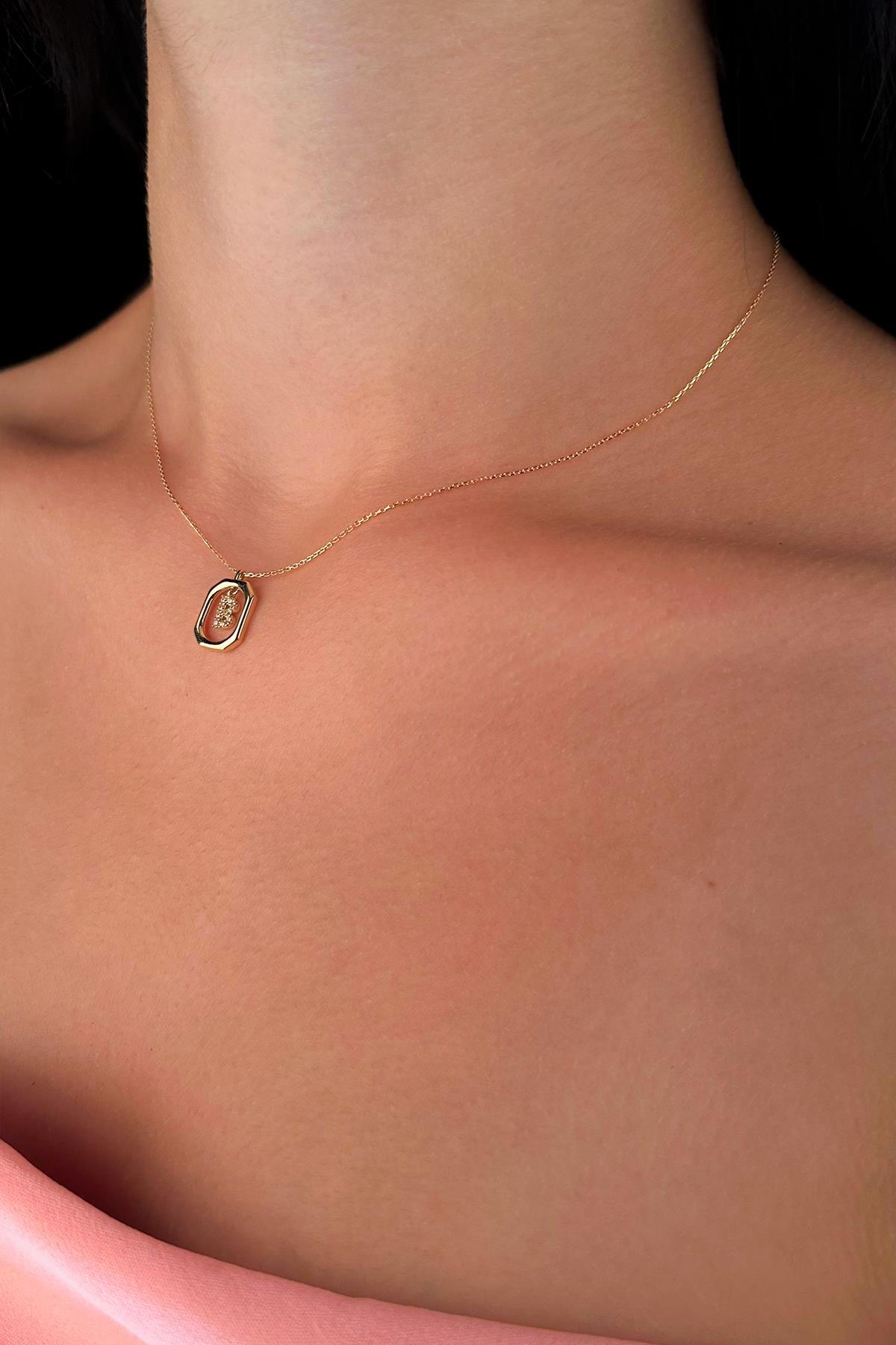 14 Ayar Altın Taşlı B Harfli Kolye - Fiyonk Kuyumculuk (1)