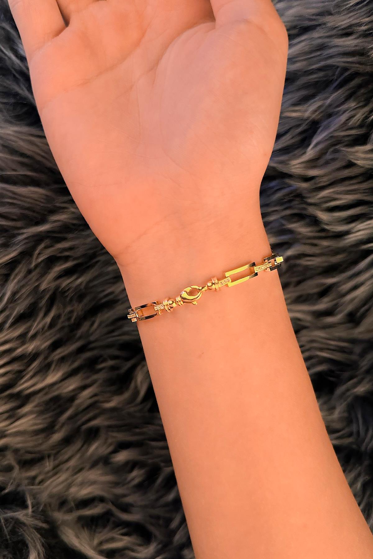 14 Ayar Altın Taşlı Dikdörtgen Ataç Bileklik - Fiyonk Kuyumculuk (1)