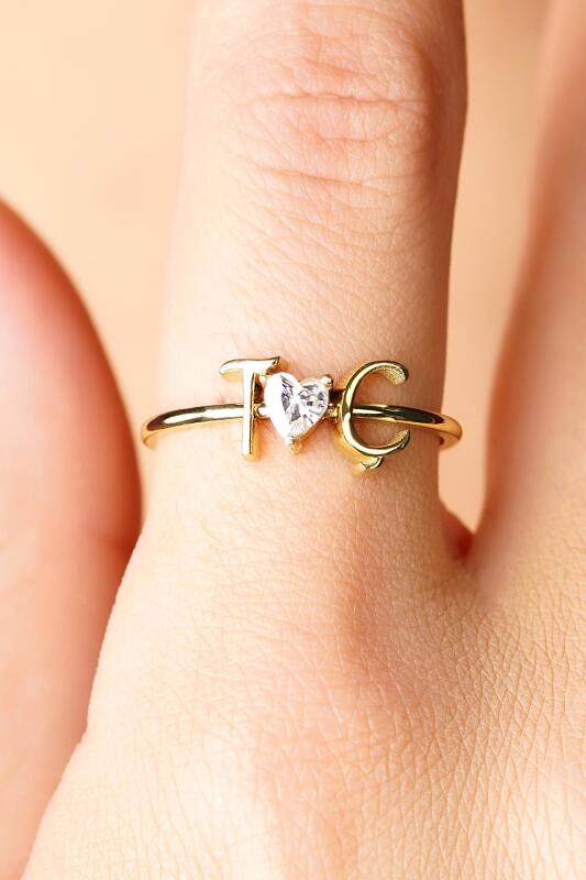 14 Ayar Altın Taşlı Kalpli Kişiye Özel Tasarım Harfli Yüzük - Fiyonk Kuyumculuk