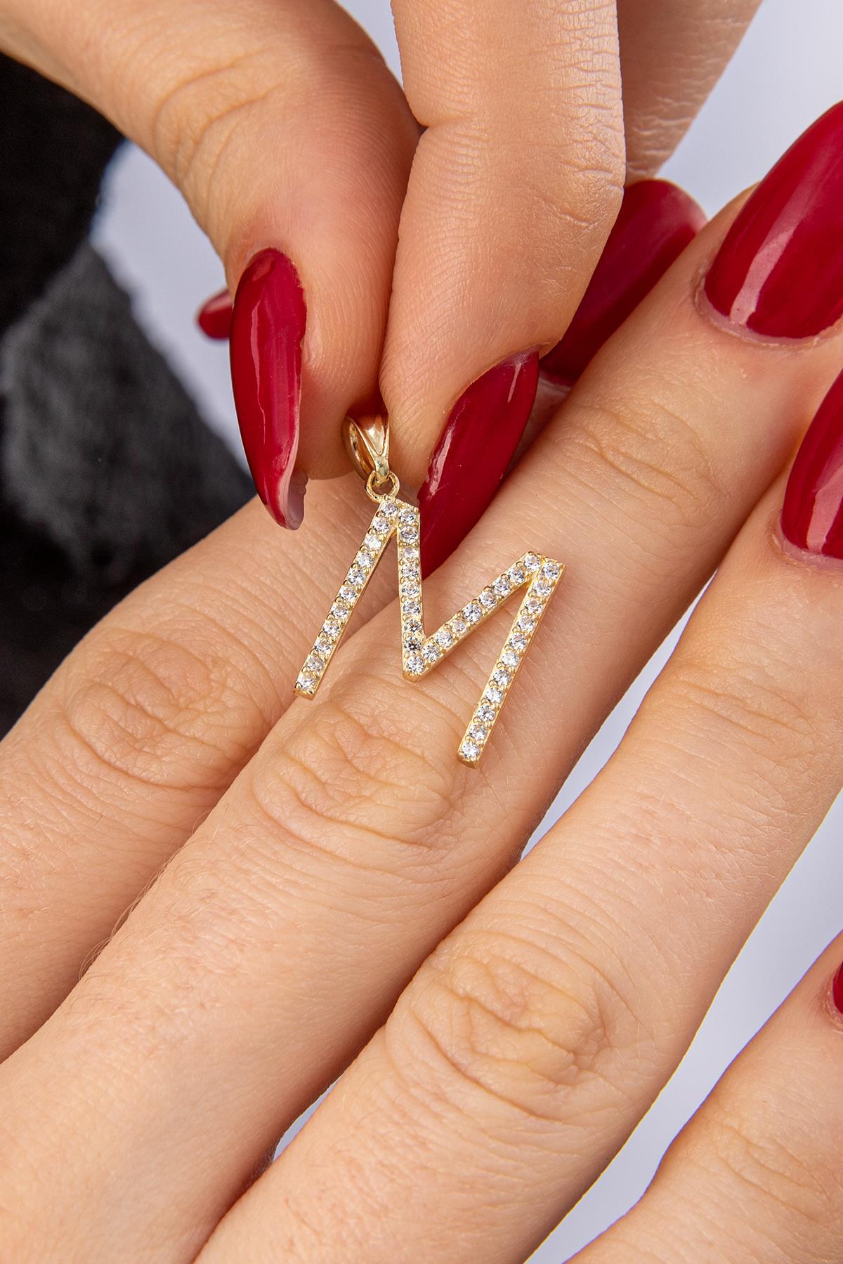 14 Ayar Altın Taşlı M Harf Kolye Ucu - Fiyonk Kuyumculuk