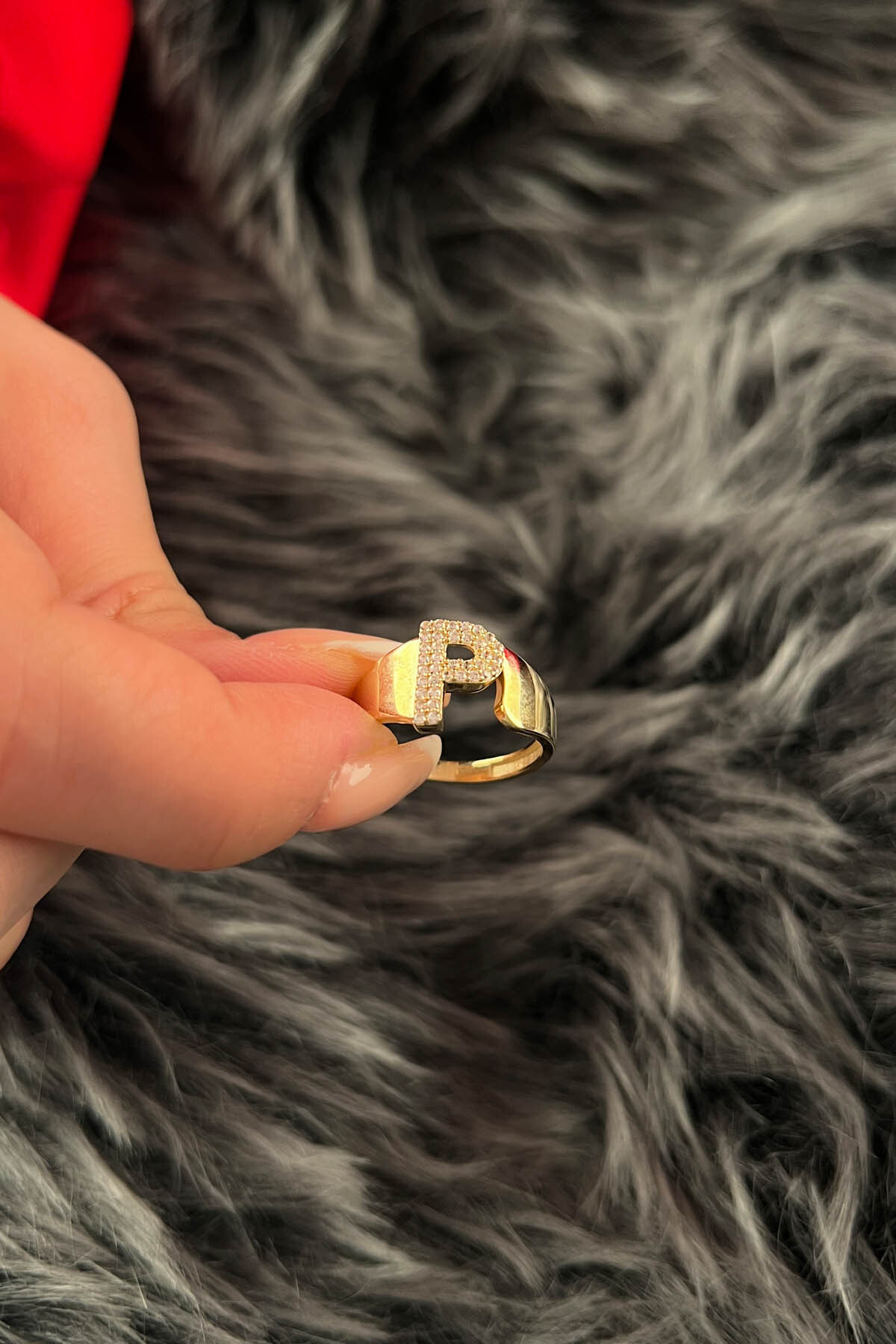 14 Ayar Altın Taşlı P Harfli Yüzük - Fiyonk Kuyumculuk (1)