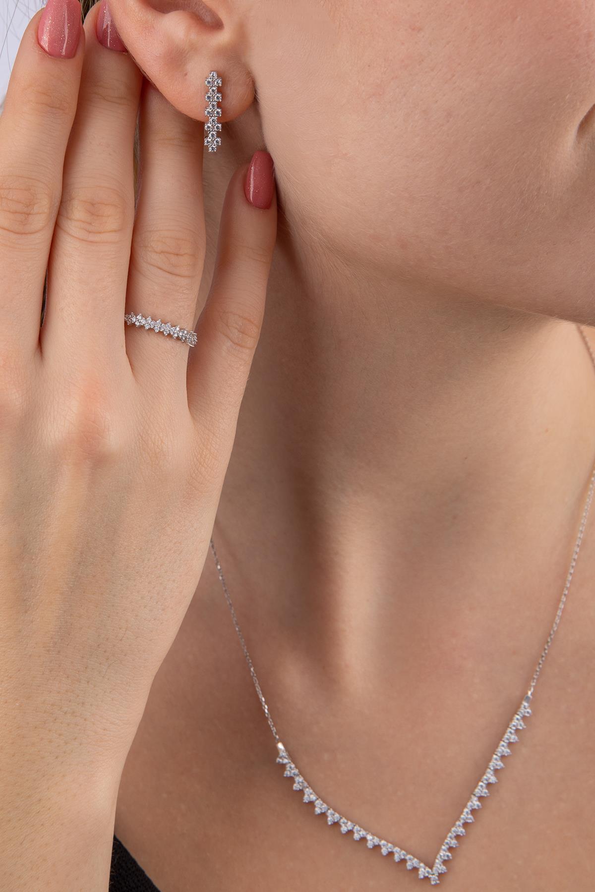 14 Ayar Altın Taşlı Piramit Desenli Set - Fiyonk Kuyumculuk (1)