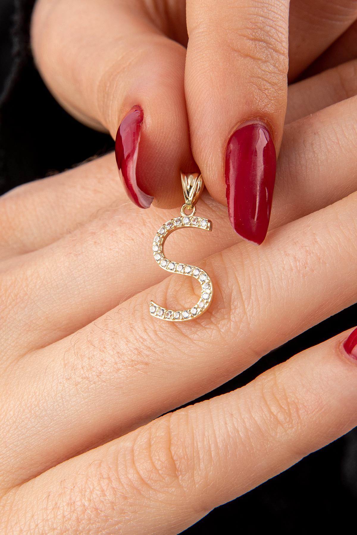 14 Ayar Altın Taşlı S Harf Kolye Ucu - Fiyonk Kuyumculuk