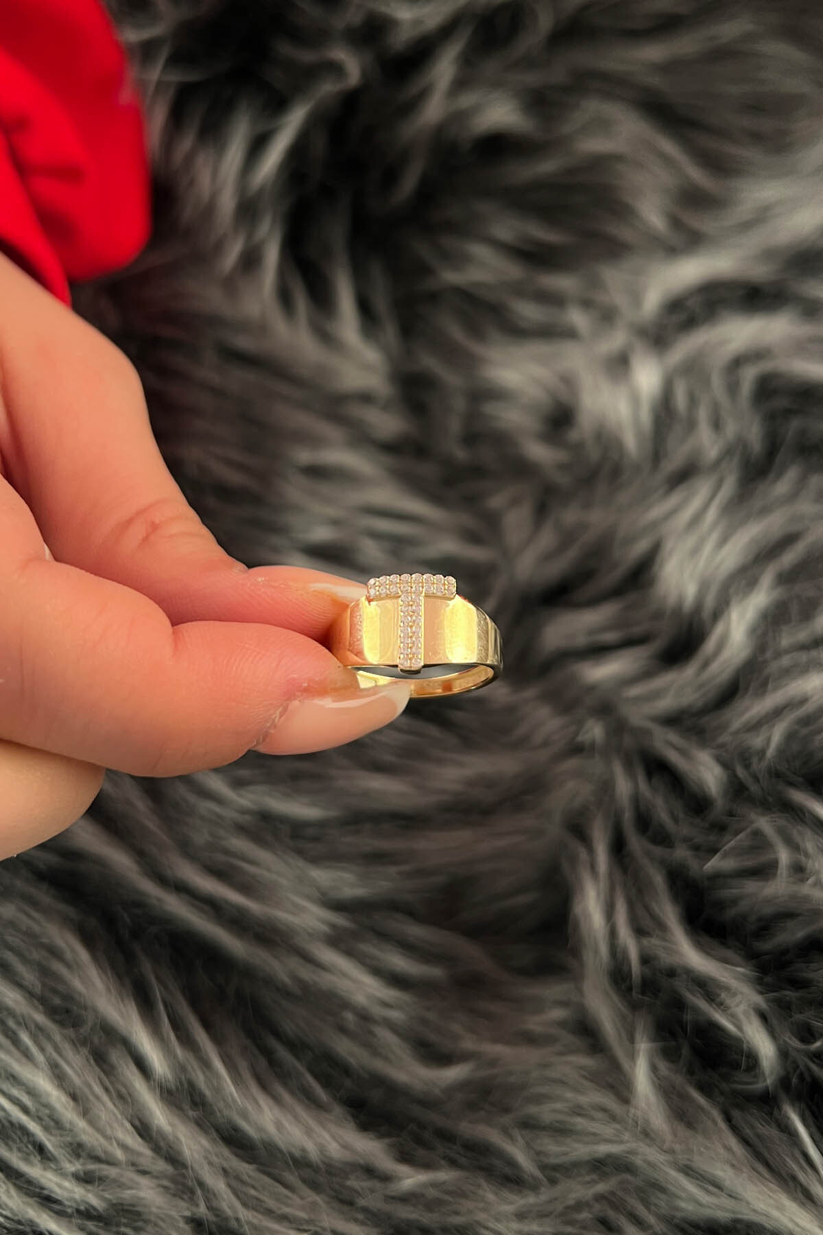 14 Ayar Altın Taşlı T Harfli Yüzük - Fiyonk Kuyumculuk (1)