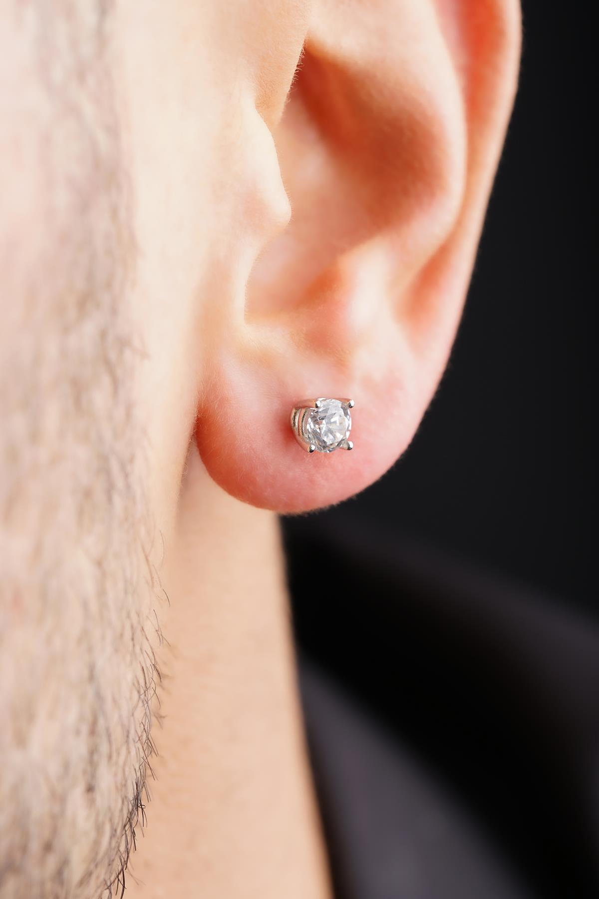 14 Ayar Altın Tektaş Küpe Erkek - Fiyonk Kuyumculuk (1)