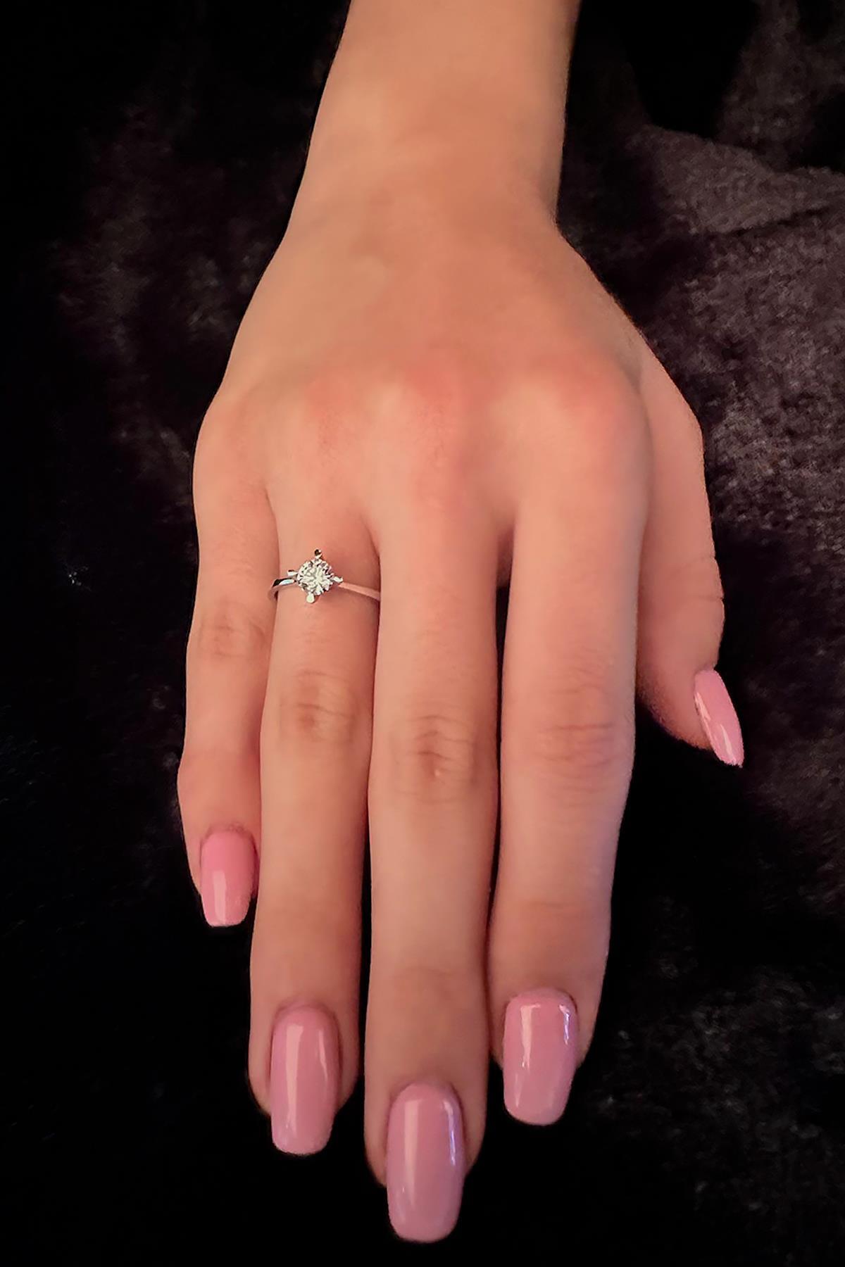 14 Ayar Altın Tektaş Yüzük 4 - Fiyonk Kuyumculuk