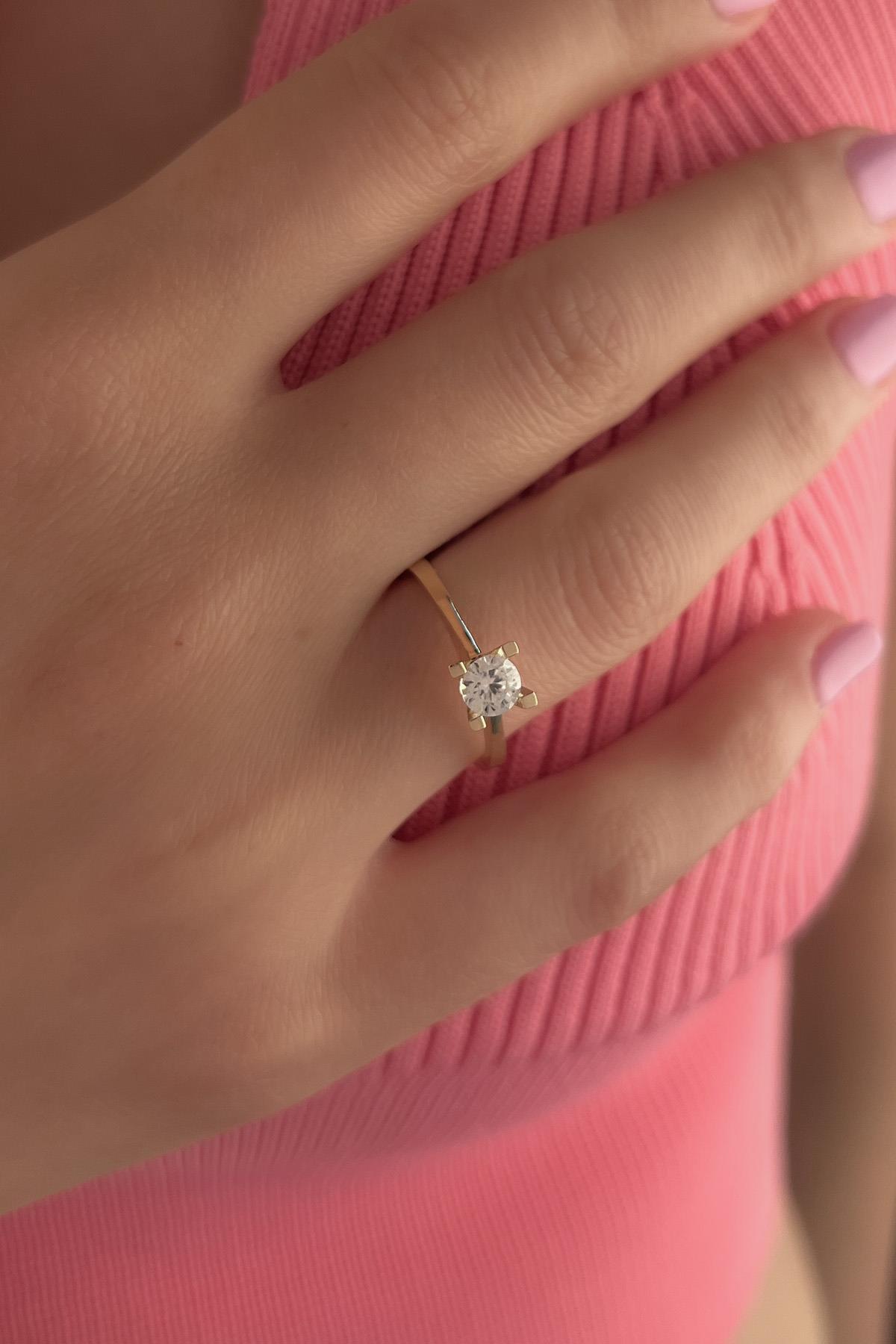 14 Ayar Altın Tektaş Yüzük - Fiyonk Kuyumculuk (1)