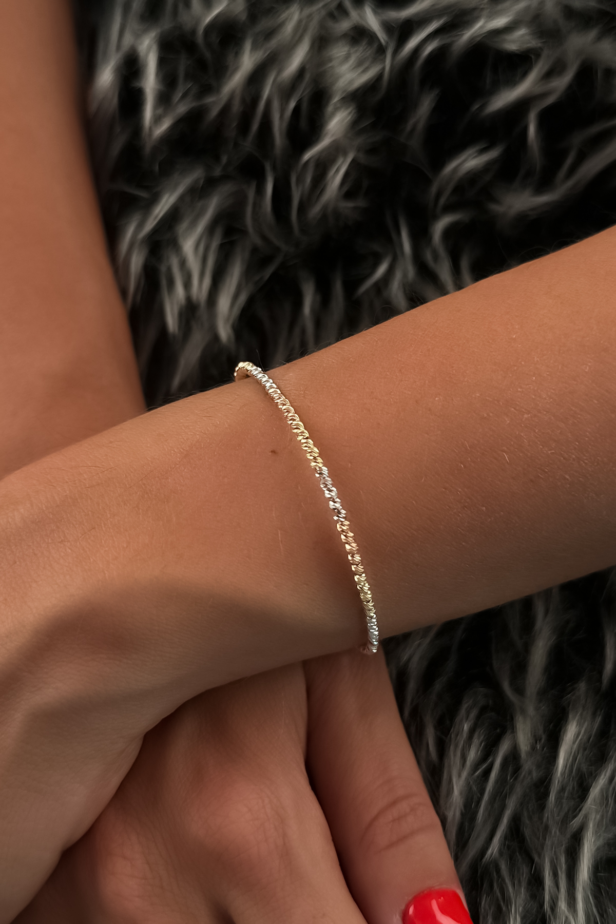 14 Ayar Altın Üç Renkli Dorika Kelepçe - Fiyonk Kuyumculuk (1)