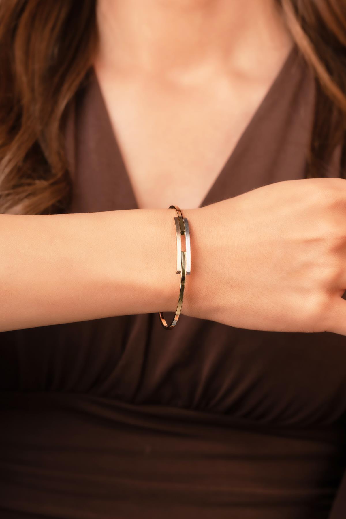 14 Ayar Altın Üç Renkli Kaburga Kelepçe - Fiyonk Kuyumculuk (1)