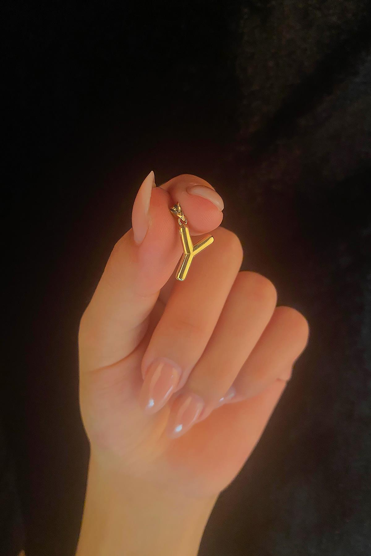 14 Ayar Altın Y Harf Kolye Ucu - Fiyonk Kuyumculuk