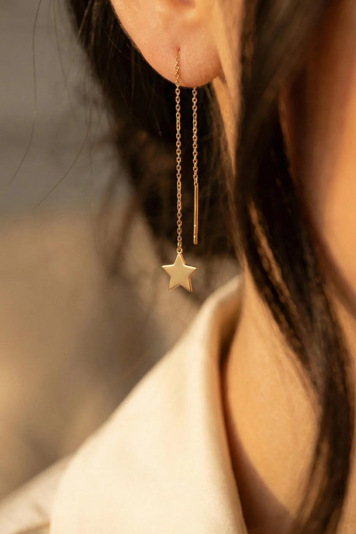 14 Ayar Altın Yıldız Detaylı Zincirli Küpe - Fiyonk Kuyumculuk (1)