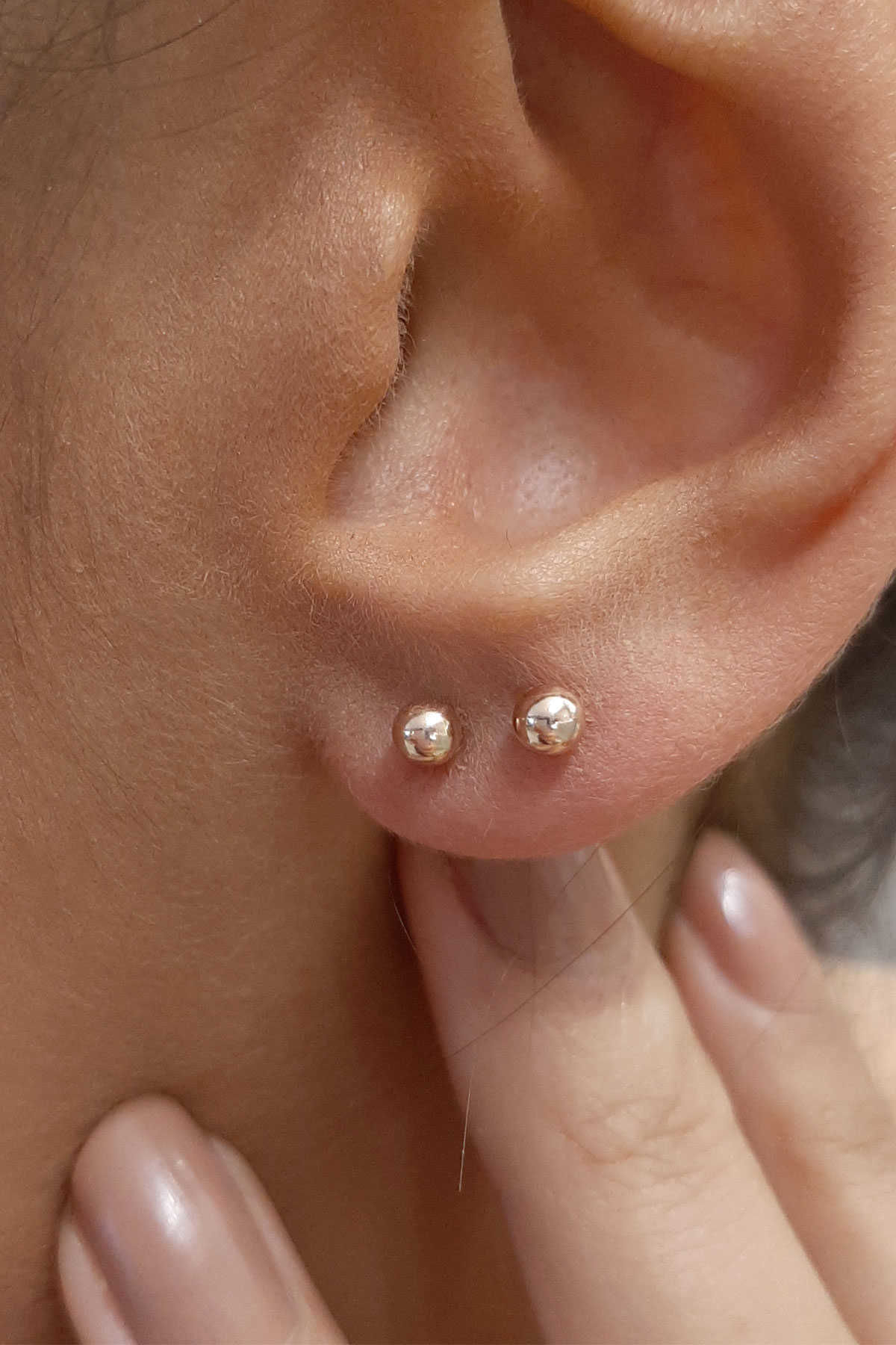 14 Ayar Altın Yuvarlak Top Küpe 3,80 mm - Fiyonk Kuyumculuk (1)