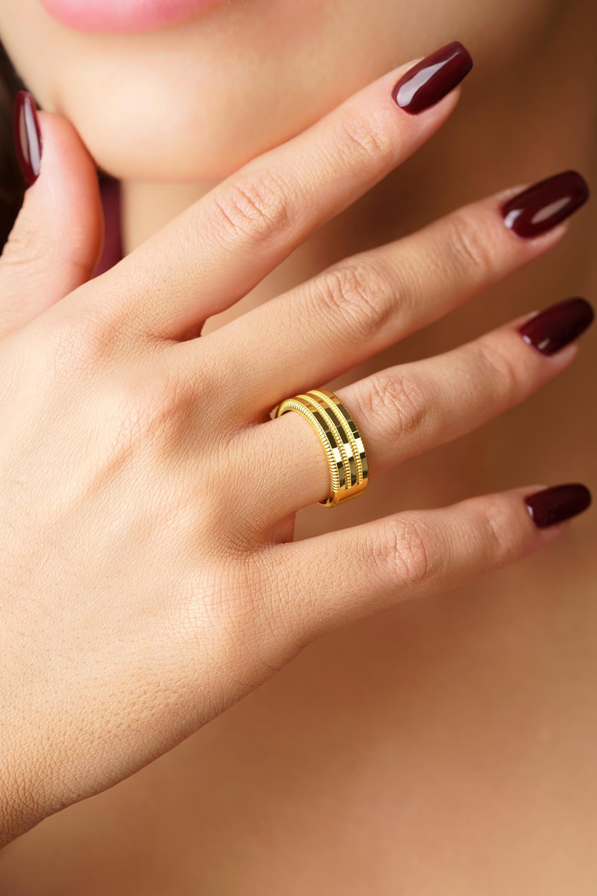 22 Ayar Görünümlü 14 Ayar Altın 3 Sıralı Ajda Yüzük - Fiyonk Kuyumculuk (1)