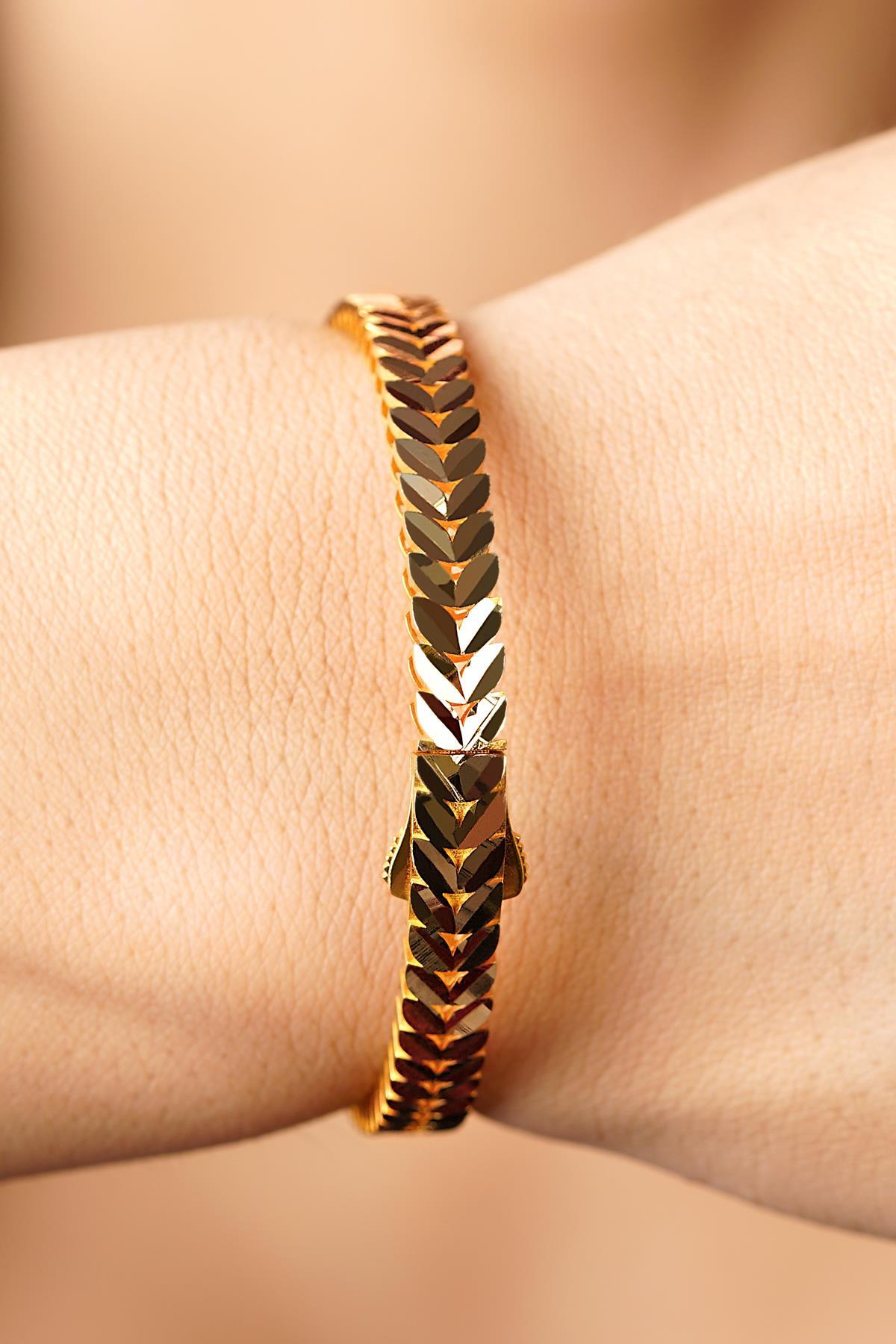 22 Ayar Görünümlü 14 Ayar Altın Yaprak Kelepçe - Fiyonk Kuyumculuk (1)