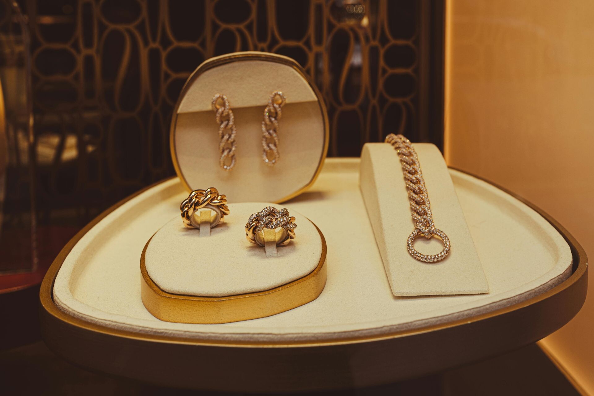 Kuyumcudan Alınan Altın Takıların Garanti Süresi Hakkında