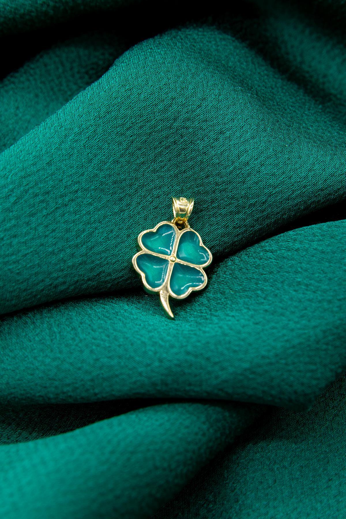 14 Ayar Altın Yeşil Yonca Kolye Ucu - Fiyonk Kuyumculuk (1)