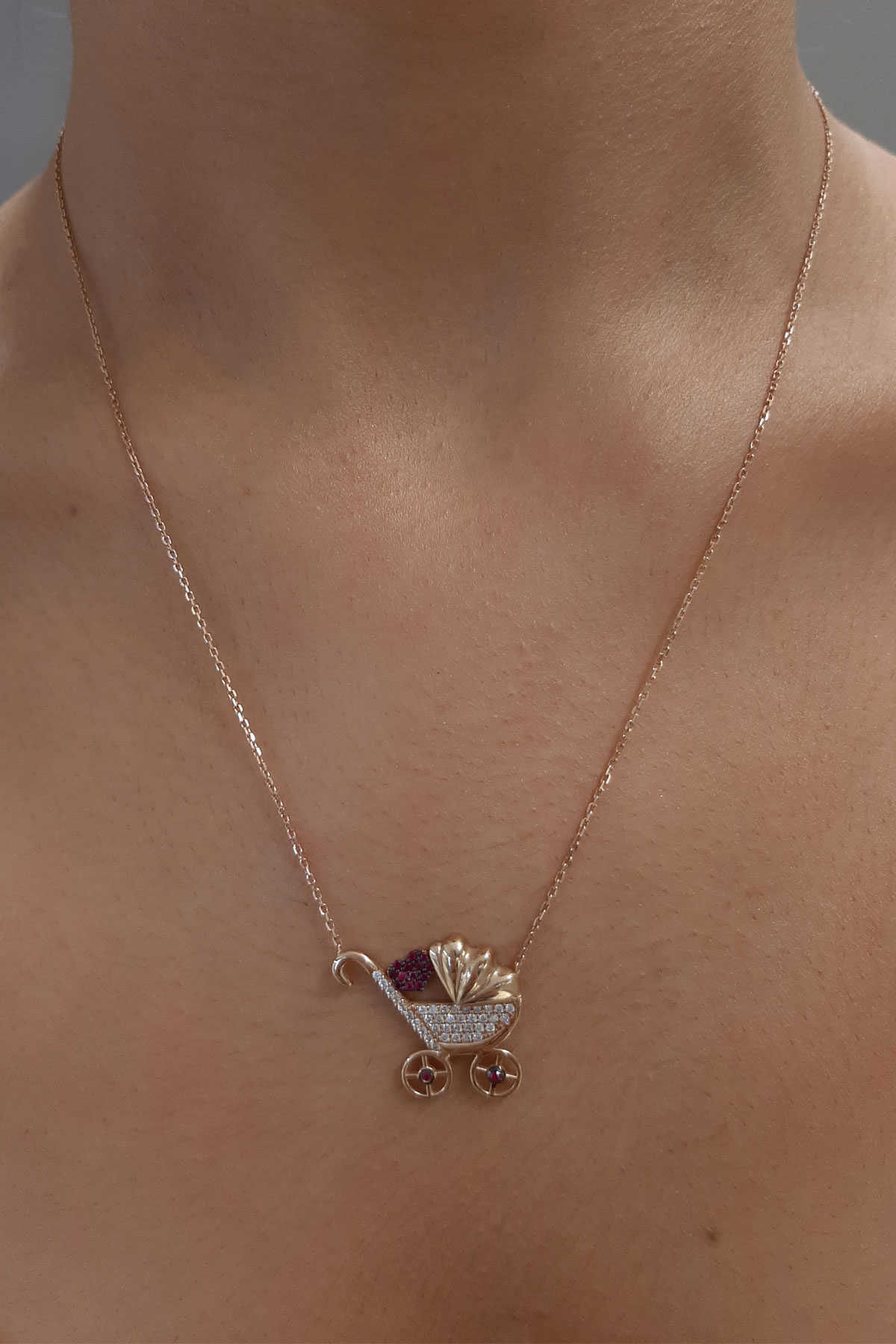 14 Ayar Altın Bebek Arabası - Fiyonk Kuyumculuk