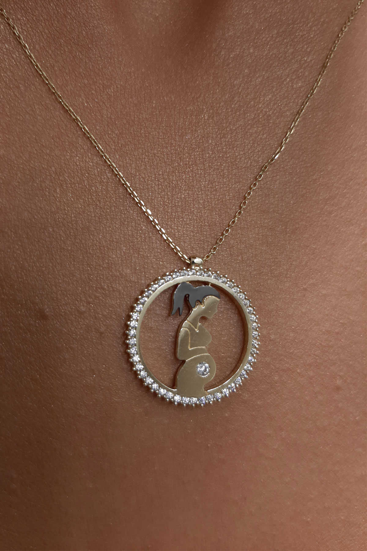 14 Ayar Altın Hamile Anne Kolye - Fiyonk Kuyumculuk (1)