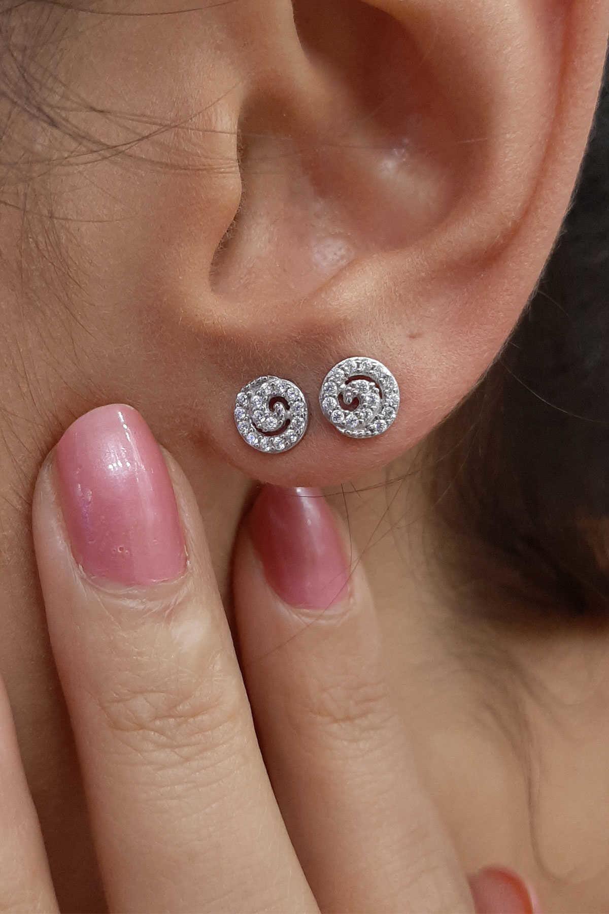 14 Ayar Altın Swarovski Taşlı Lava Küpe - Fiyonk Kuyumculuk