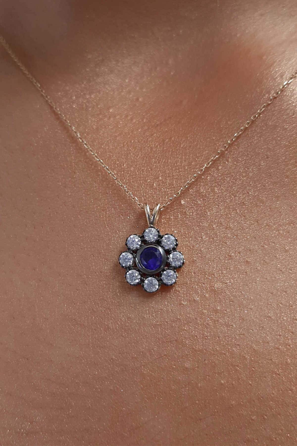 14 Ayar Altın Papatya Montürlü Eskitme Kolye - Fiyonk Kuyumculuk (1)