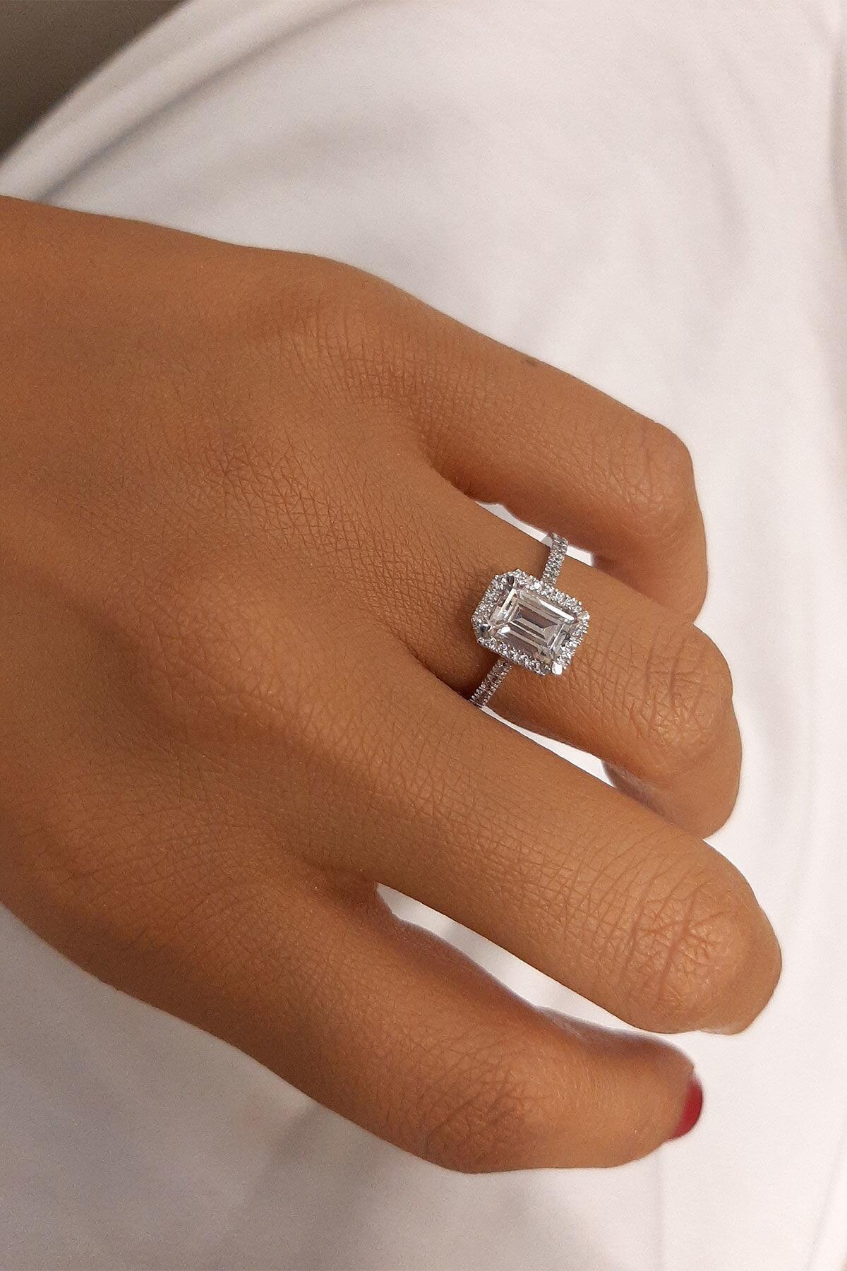 14 Ayar Altın Prenses Baget Yüzük - Fiyonk Kuyumculuk (1)