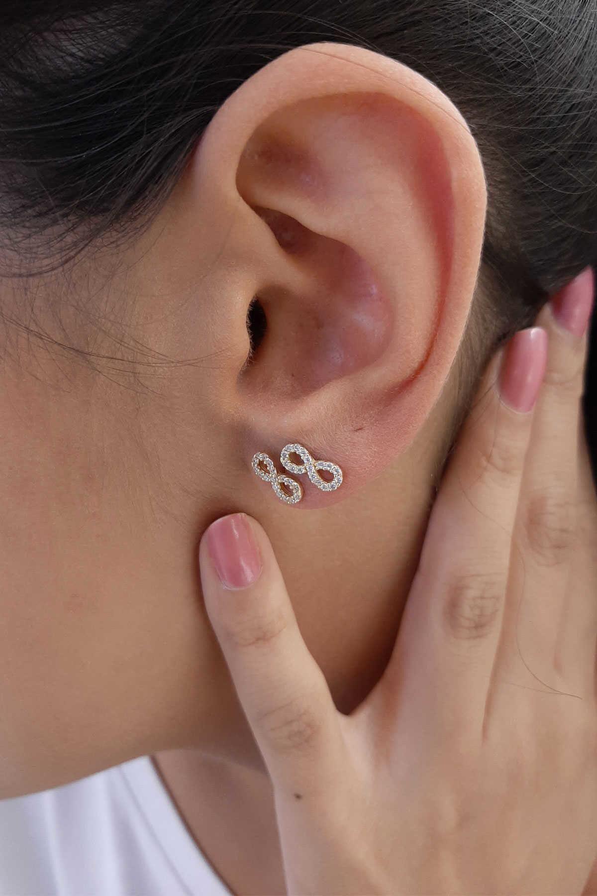 14 Ayar Altın Taşlı Sonsuzluk Küpe - Fiyonk Kuyumculuk (1)