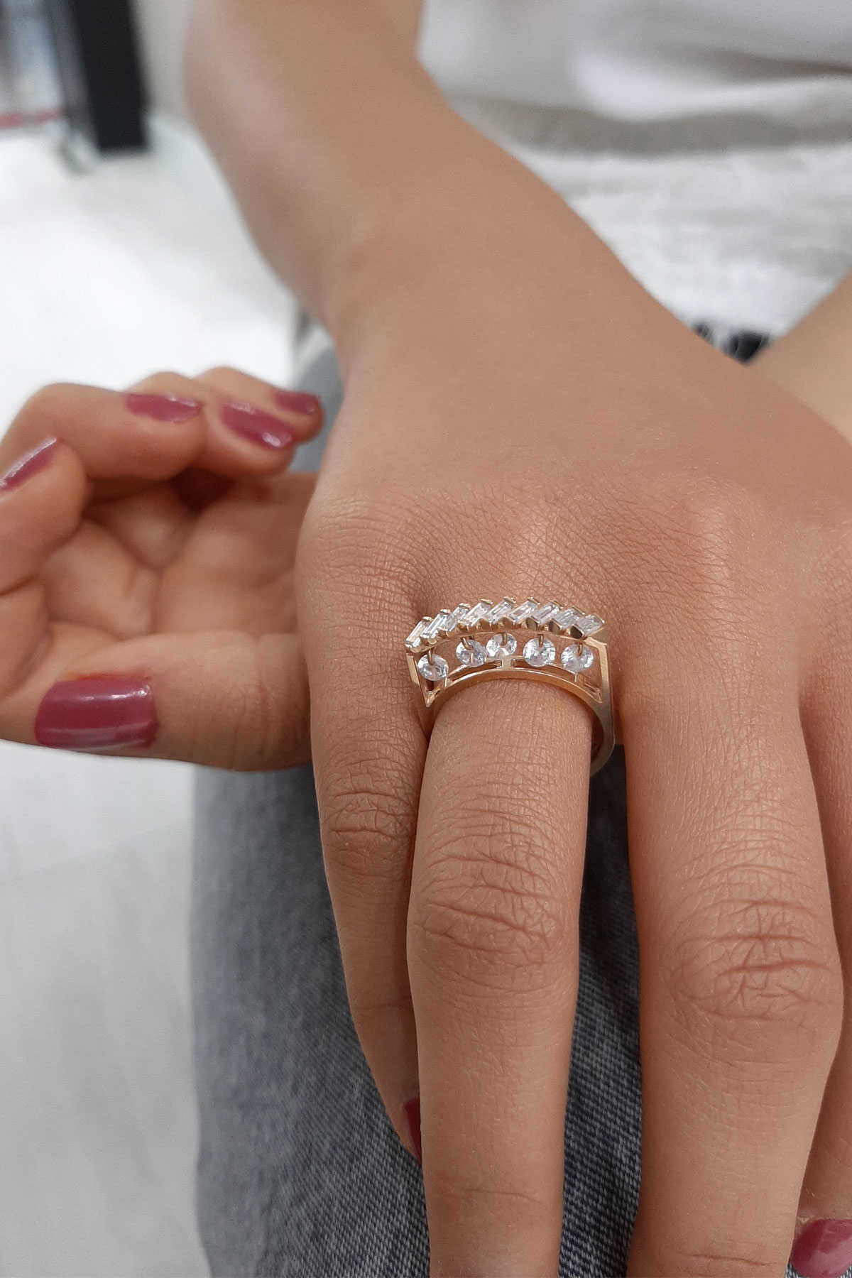 14 Ayar Altın Taş Sallantılı Baget Yüzük - Fiyonk Kuyumculuk